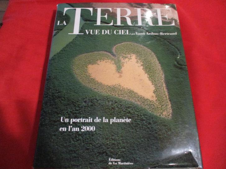 Subliem „De aarde gezien vanuit de lucht”, Boeken, Natuur, Zo goed als nieuw, Natuur algemeen, Ophalen of Verzenden