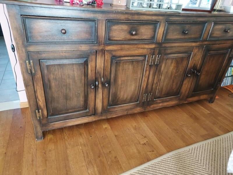 dressoir, Enlèvement