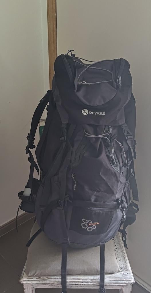 Sac a dos 65 l Gelert, Chaussures