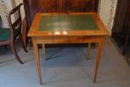 Bureau ou table à écrire merisier., Antiquités & Art, Enlèvement