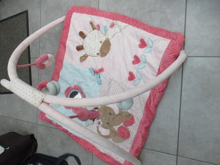 speeltapijt met speelbogen en speeltjes, Kinderen en Baby's, Speelgoed | Speelkleden, Gebruikt, Ophalen