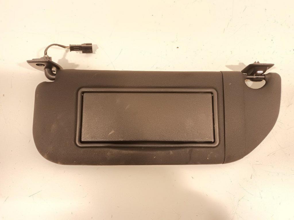 Zonneklep links Citroën DS3, Onderdelen@venauto.nl, Van der Ven Autorecycling B.V., Ettenseweg 76, 4706 PB Roosendaal, The Netherlands