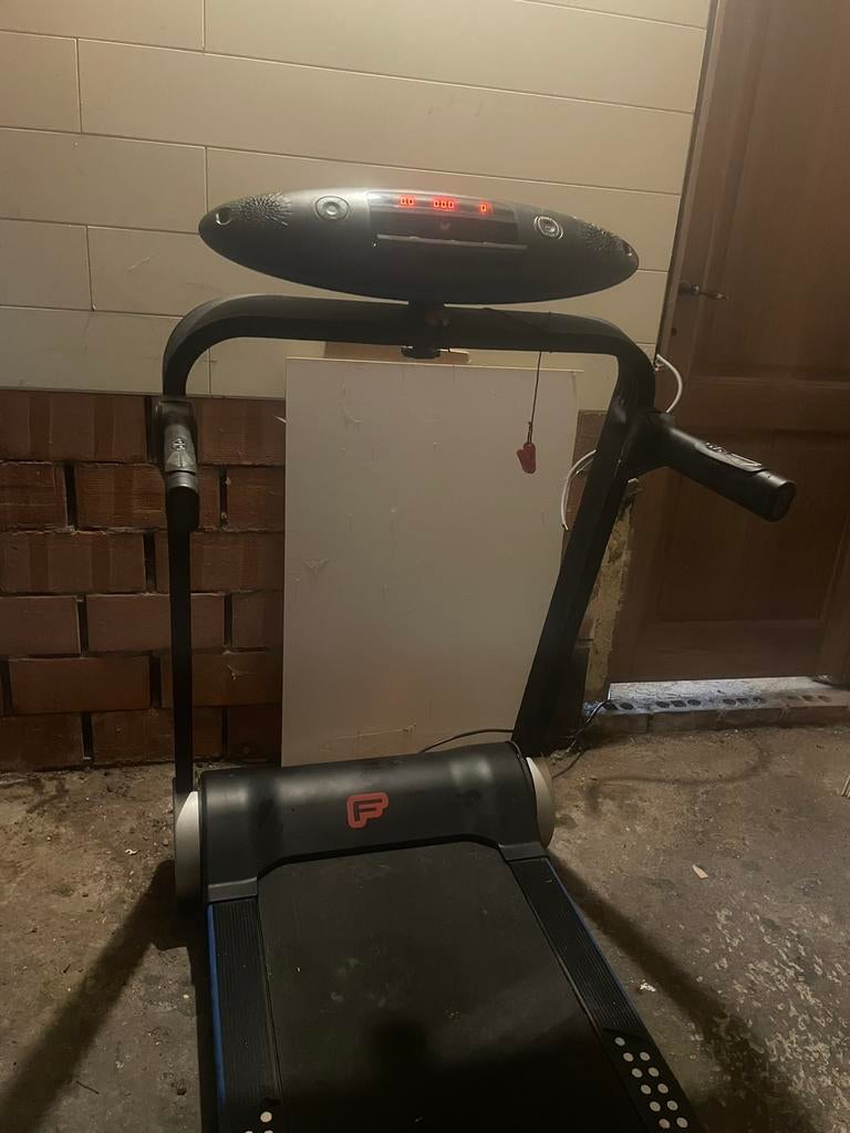 Opvouwbare loopband, Sport en Fitness, Ophalen, Gebruikt, Overige materialen, Loopband