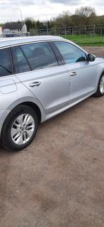 Skoda Octavia 2021 Octavia SW 2.0 TDi, Auto's, Skoda, Stof, Android Auto, 5 deurs, Particulier
