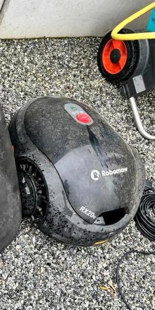 Tondeuse à gazon robotisée Robomow RX20u, Jardin & Terrasse, Tondeuses robotisées, Enlèvement, Utilisé, Contrôlable via l'application