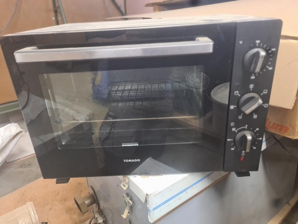 oventje tomado, Elektronische apparatuur, Ovens, Gebruikt, Vrijstaand, Grill, Ophalen