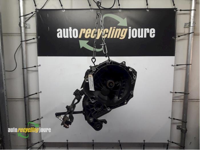 Boîte de vitesse d'un Opel Corsa, Autos : Pièces & Accessoires, Transmission & Accessoires, Opel, Utilisé, 3 mois de garantie