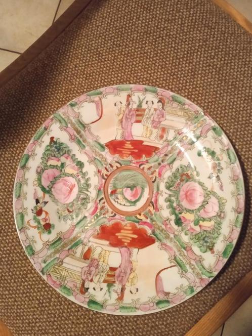 Oude Chinese Famille Rose Porseleinen Bord, Antiek en Kunst, Kunst | Niet-Westerse kunst, Ophalen