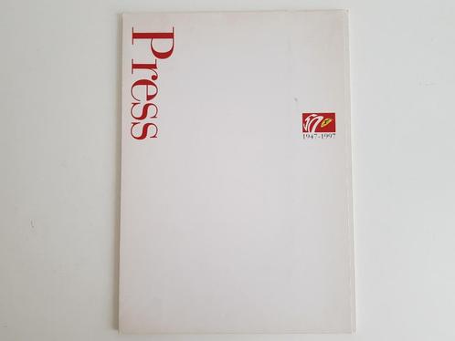 Originele Ferrari persmap 1947-1997 - 50 Jaar Ferrari (IT), Boeken, Auto's | Folders en Tijdschriften, Ferrari, Ophalen of Verzenden