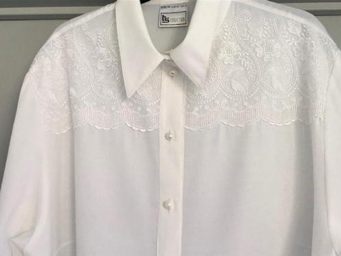 Witte blouse maat 50, Kleding | Dames, Grote Maten, Zo goed als nieuw, Blouse of Tuniek, Wit, Ophalen of Verzenden