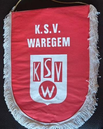 Vintage voetbalvlag KSV WAREGEM beschikbaar voor biedingen