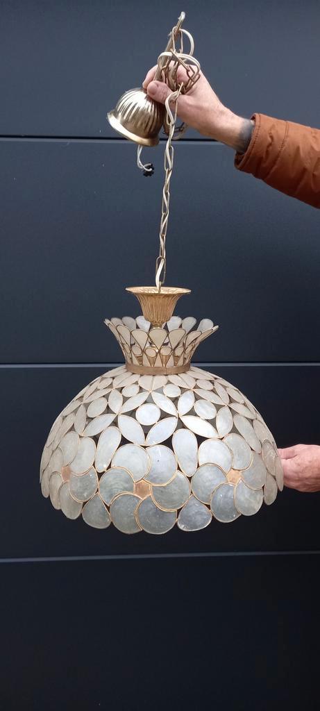 Bijzondere set vintage Parelmoer hanglampen '60/'70, Huis en Inrichting, Lampen | Kroonluchters, Zo goed als nieuw, Ophalen