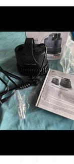 Nieuwe vijver pomp voor kleine vijver.
Zeer zuinig met slech, Enlèvement ou Envoi, Comme neuf