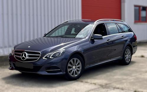 Mercedes E 200 cdi met orig trekhaak + dodehoekasst., Auto's, Mercedes-Benz, Bedrijf, E-Klasse, ABS, Airbags, Airconditioning