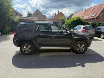 Dacia duster 1.5 dci 97000 km 4x2 09/2015 gps euro5b, Autos, Dacia, Achat, Duster, Boîte manuelle, Capteur de stationnement