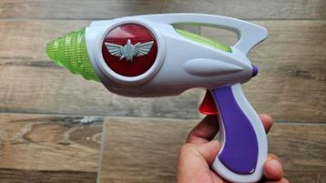 Disney Buzz Lightyear Infinity Blaster Laserpistool beschikbaar voor biedingen