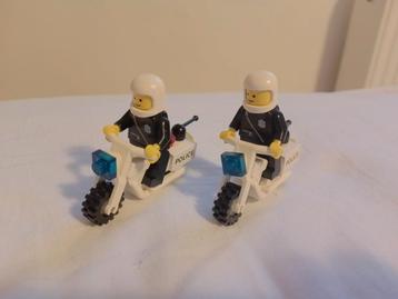 Lego politie op motor 