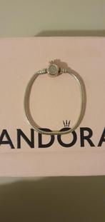Pandora armband, Bijoux, Sacs & Beauté, Bracelets, Comme neuf, Autres matériaux, Autres couleurs, Enlèvement ou Envoi