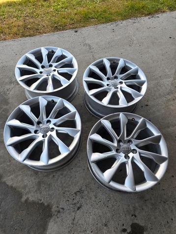 Originele Audi 10 spaak velgen 19 inch x 8,5J beschikbaar voor biedingen