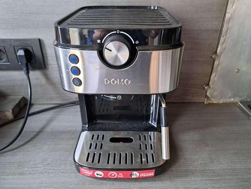 Espressomachine - Stoompijpje - Domo DO711K, Elektronische apparatuur, Koffiezetapparaten, Gebruikt, Gemalen koffie, Koffiepads en cups
