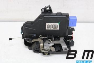 Portierslot rechts VW Caddy 2K 3D1837016 beschikbaar voor biedingen