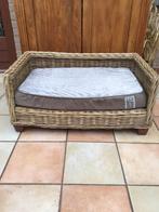 Panier pour chiens, Animaux & Accessoires, Utilisé