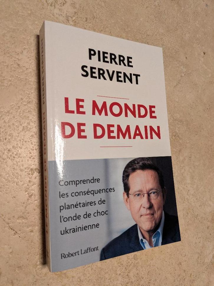Le monde de demain (Pierre Servent)., Livres, Littérature, Comme neuf, Europe autre, Envoi