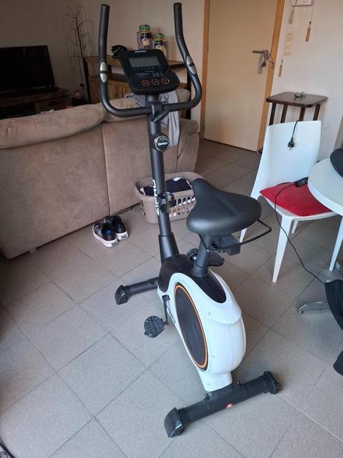 Hometrainer, Sport en Fitness, Fitnessapparatuur, Zo goed als nieuw, Hometrainer, Ophalen