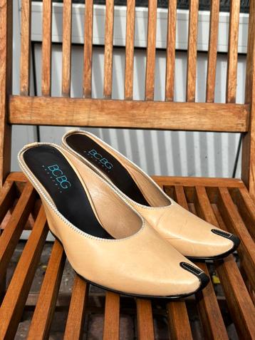 Chaussures BCBG Max Azria pt 36, Beige, Escarpins, Enlèvement, Porté