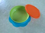 Kleurig babybordje met zuignap. TUPPERWARE, Huis en Inrichting, Ophalen, Zo goed als nieuw