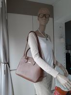 Handtas met lange schouderriem, Handtassen en Accessoires, Tassen | Damestassen, Ophalen of Verzenden, Zo goed als nieuw, Handtas