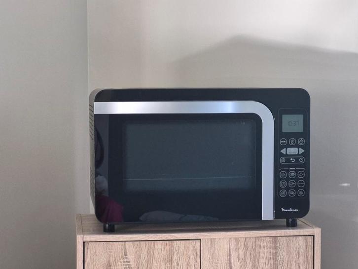 Vrijstaande oven Moulinex met 4 accessoires, Elektronische apparatuur, Ovens, Oven, Ophalen