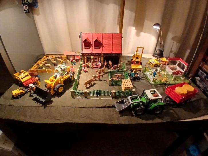 Playmobil Boerderie 1985, Kinderen en Baby's, Speelgoed | Playmobil, Ophalen of Verzenden