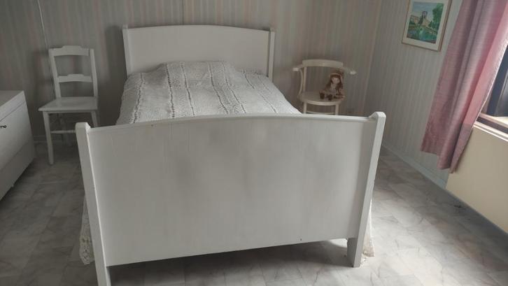 lit rétro - lit double, Maison & Meubles, Chambre à coucher | Lits, Utilisé, Queen size, 140 cm, 200 cm, Bois, Blanc, Réglable