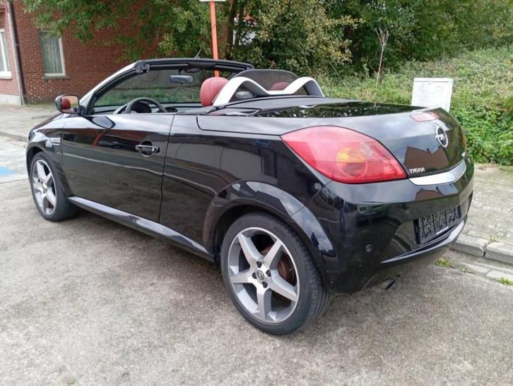 Opel Tigra 1.3 CDTI 96.000km., Auto's, Opel, Particulier, Te koop, Tigra, ABS, Diesel, Euro 4, 2 deurs, Handgeschakeld, Onderhoudsboekje