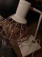 Gloednieuwe lamp, marmer statief, met prijskaartje nog aan., Autres matériaux, Enlèvement, Moins de 50 cm, Neuf