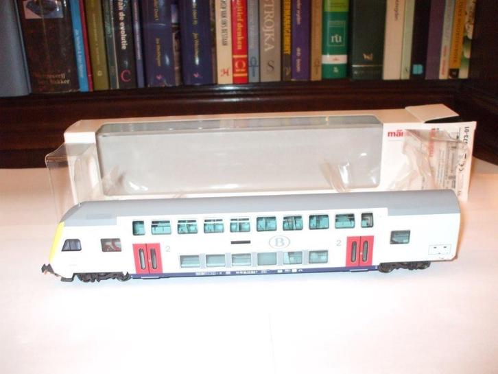 Märklin set 43573 M6 NMBS met rijtuig en stuurstand compleet, Hobby en Vrije tijd, Modeltreinen | H0, Zo goed als nieuw, Treinset