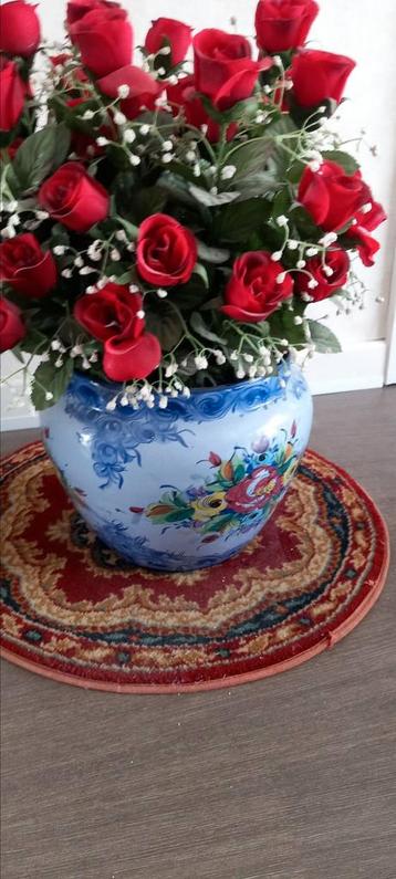 Cachepot sierpot bloempot overpot porselein  beschikbaar voor biedingen