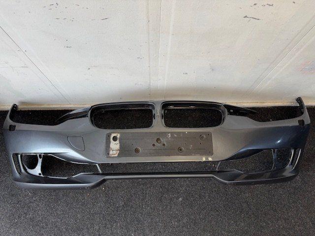 BMW 3 Serie F30 F31 Voorbumper KLS A89 Imperialblau, Auto-onderdelen, Carrosserie, Bumper, BMW, Voor, Gebruikt, Ophalen of Verzenden