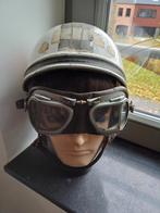 Oude helm en bril, Ophalen, Zo goed als nieuw