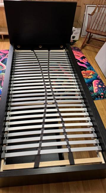 Bed te koop lit a vendre beschikbaar voor biedingen