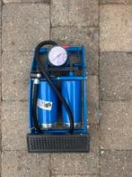 Voetpomp met drukmeter, Ophalen of Verzenden, Drukmeter, Zo goed als nieuw