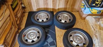 17inch velgen met nieuwe winterbanden vw 5x120