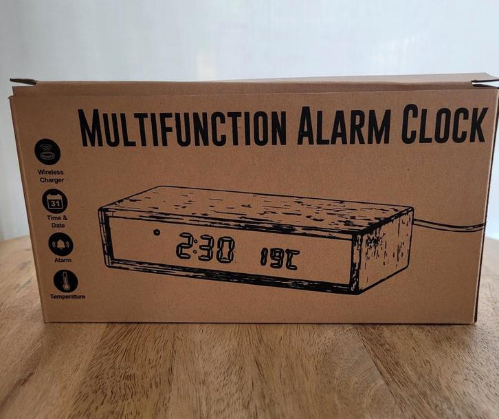 Kleine houten multifunction Alarm Clock....NIEUW, Elektronische apparatuur, Wekkers, Zo goed als nieuw, Ophalen of Verzenden