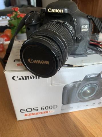 Spiegelreflexcamera Canon EOS 600D   150 euro  beschikbaar voor biedingen