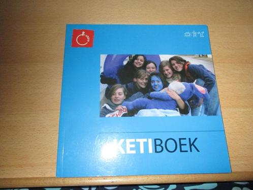 Het Ketiboek (Chiro) 14-16 JAAR, Boeken, Hobby en Vrije tijd, Zo goed als nieuw, Geschikt voor kinderen, Ophalen of Verzenden