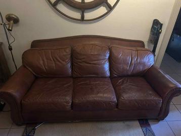 Lederen sofa beschikbaar voor biedingen