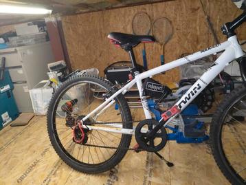 BTWIN Rockrider 500 kinderfiets beschikbaar voor biedingen