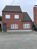 Karaktervolle woning met 4 slaapkamers te Wijnendale, Immo, Huizen en Appartementen te koop, 1000 tot 1500 m², Provincie West-Vlaanderen