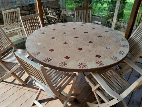 tuintafel provence, 140 cm, 8 persoons, inlegwerk, Tuin en Terras, Tuintafels, Zo goed als nieuw, Rond, Overige materialen, Ophalen of Verzenden